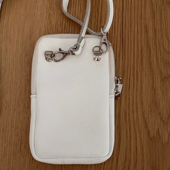 Italian Leather White Crossbody Bag - Picture 2 of 4